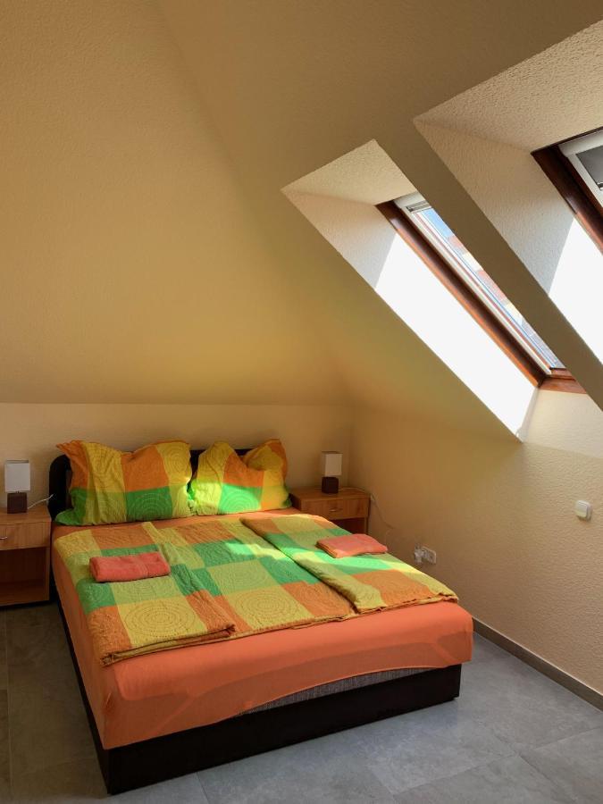 Balaton Kinizsi Apartman Siófok Exterior foto